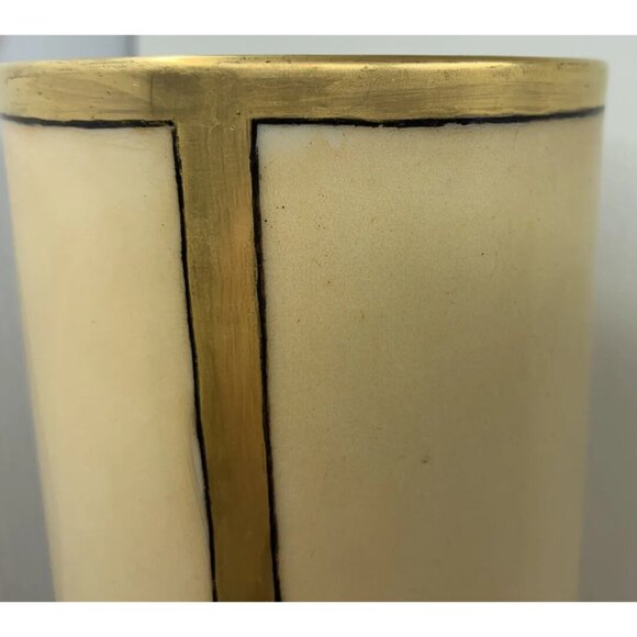 Belleek Willets Porcelain Vase With Hand-Painted Gold Accents & Heart Motif - Picture 12 of 12